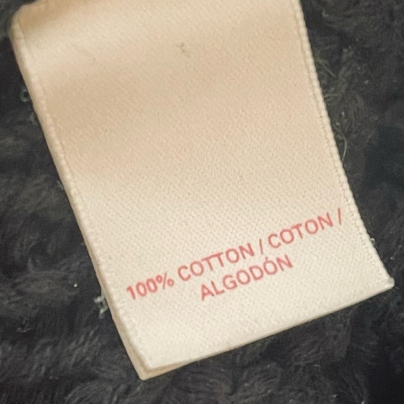 Victoria’s Secret Black Knit Sleeveless Sweater Vest Size Large - Picture 4 of 5